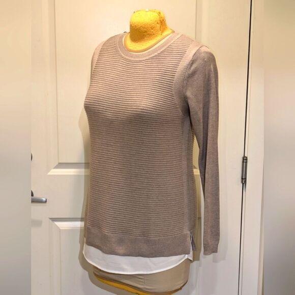 Hilary Radley L Tan Rib Knit Cotton Blend Faux Dress Shirt Bottom Sweater - Picture 2 of 8